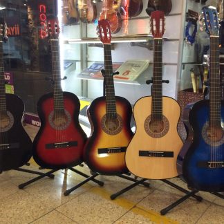 Madrid Klasik Gitar Kılıf + Pena ve 1 Takım Tel Hediye